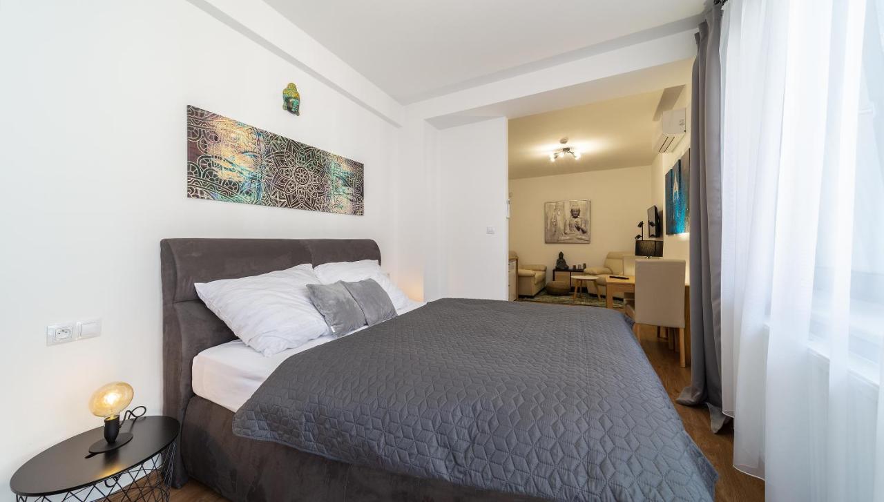 Apartament Aviatik *