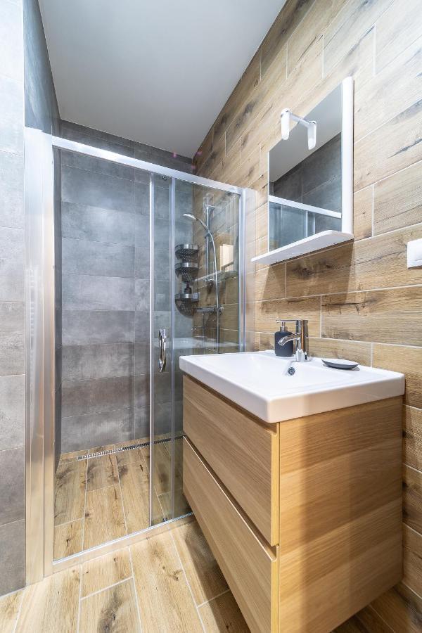 Apartament Aviatik *