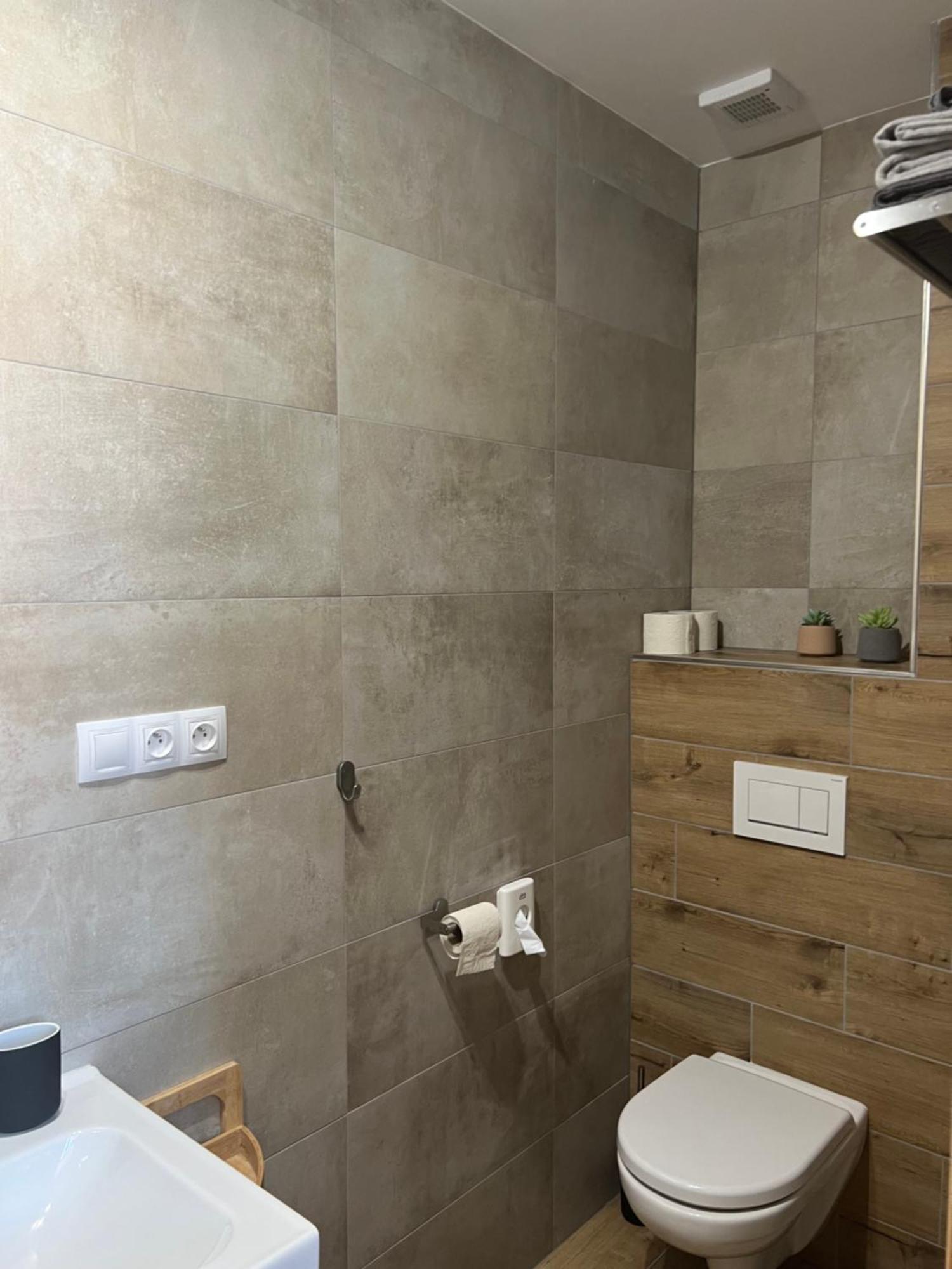 Aviatik Apartament *